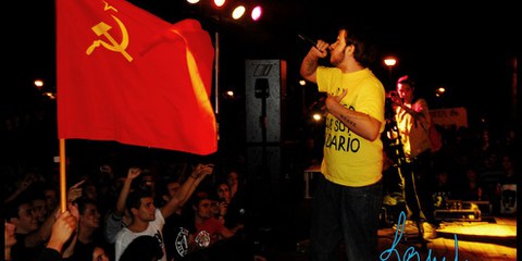 Il rapper spagnolo Pablo Hasél, condannato a due anni di carcere nel 2014 per "apologia del terrorismo" par brani diffusi su YouTube, è attualmente sotto processo per dei messaggi pubblicati tramite Twitter. © DR