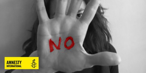 Fiaccolata a Lugano per dire NO alla violenza sulle donne
