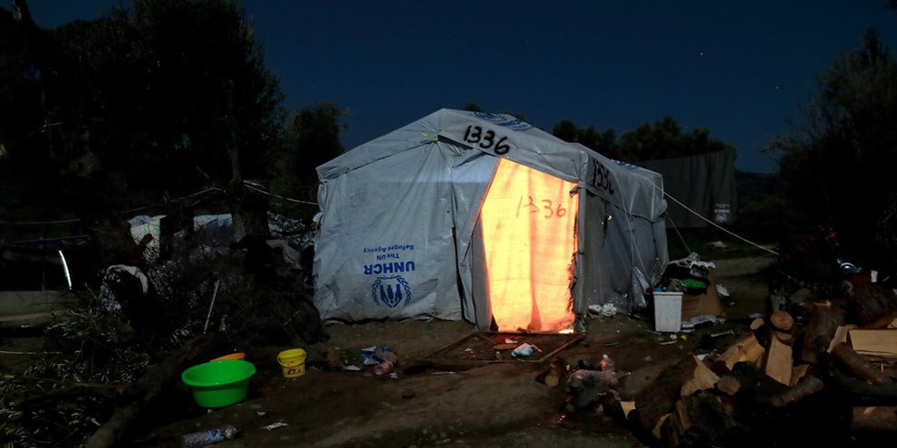 La situazione disumana sulle isole greche è una conseguenza della politica europea nei confronti dei rifugiati. © Giorgos Moutafis /  Amnesty International
