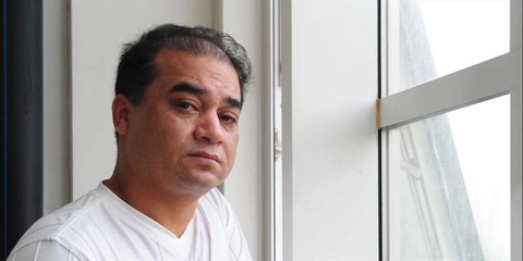 In carcere per aver auspicato il dialogo tra Uiguri e Han